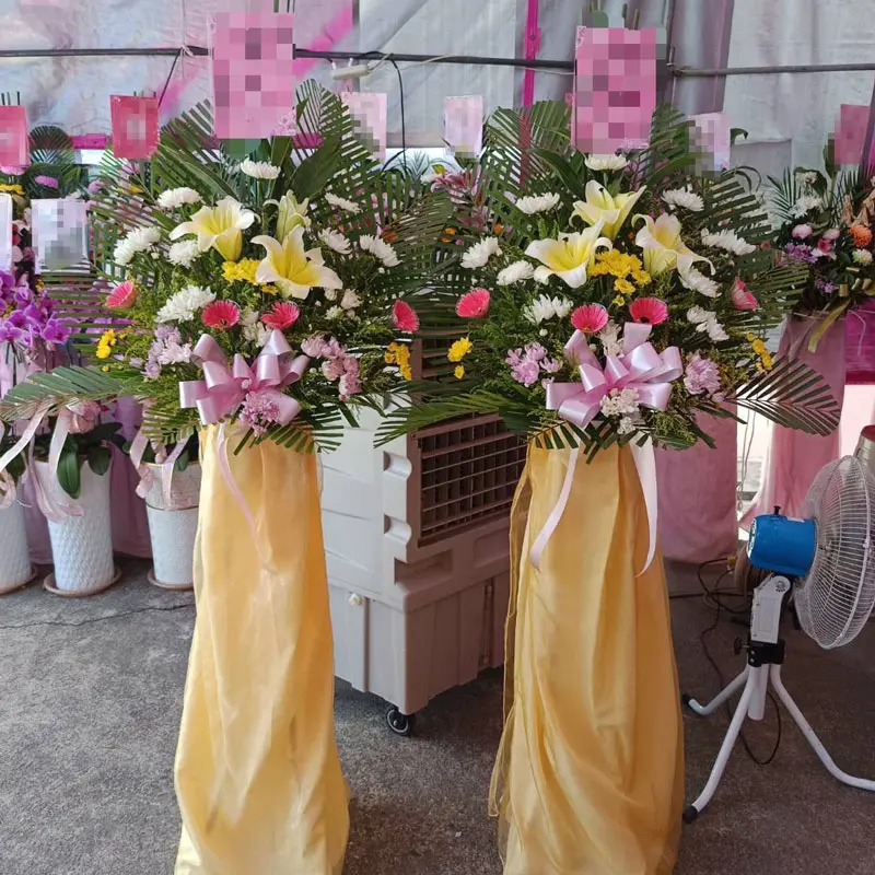 喪禮花籃A 2000元